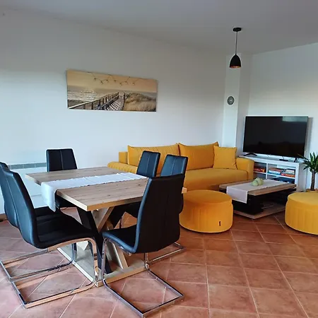 Apartment Lorie
